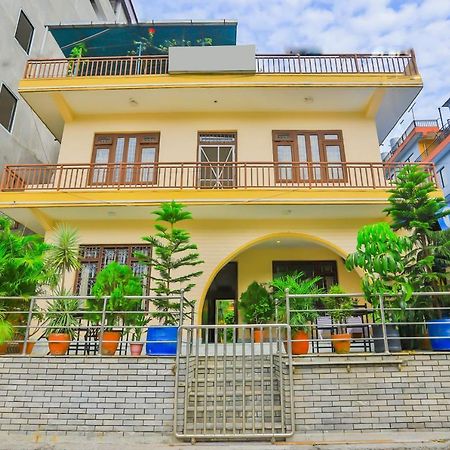 Hotel Alpine Villa Pokhara Ngoại thất bức ảnh