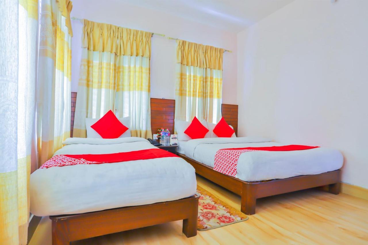Hotel Alpine Villa Pokhara Ngoại thất bức ảnh