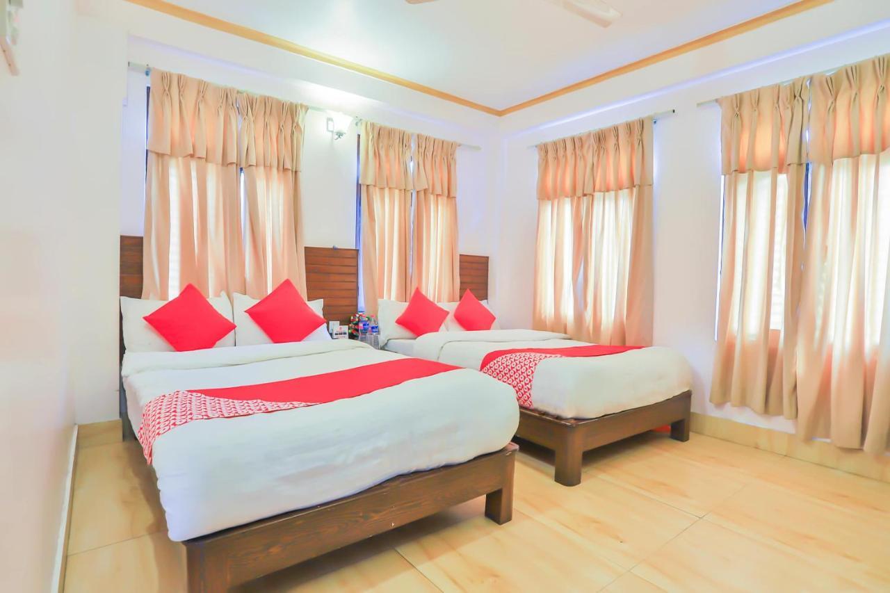 Hotel Alpine Villa Pokhara Ngoại thất bức ảnh