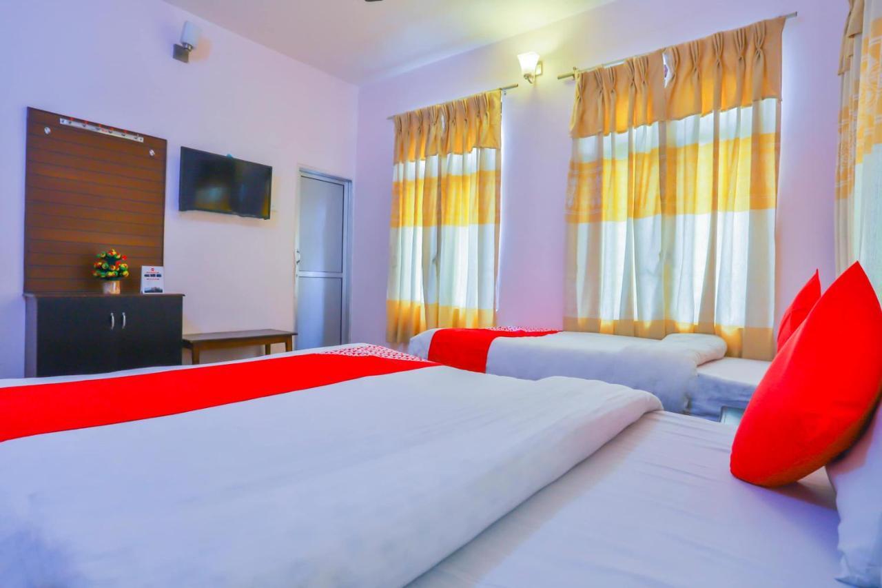 Hotel Alpine Villa Pokhara Ngoại thất bức ảnh
